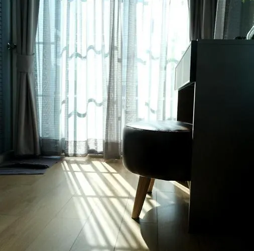 The Square 101 Hotel